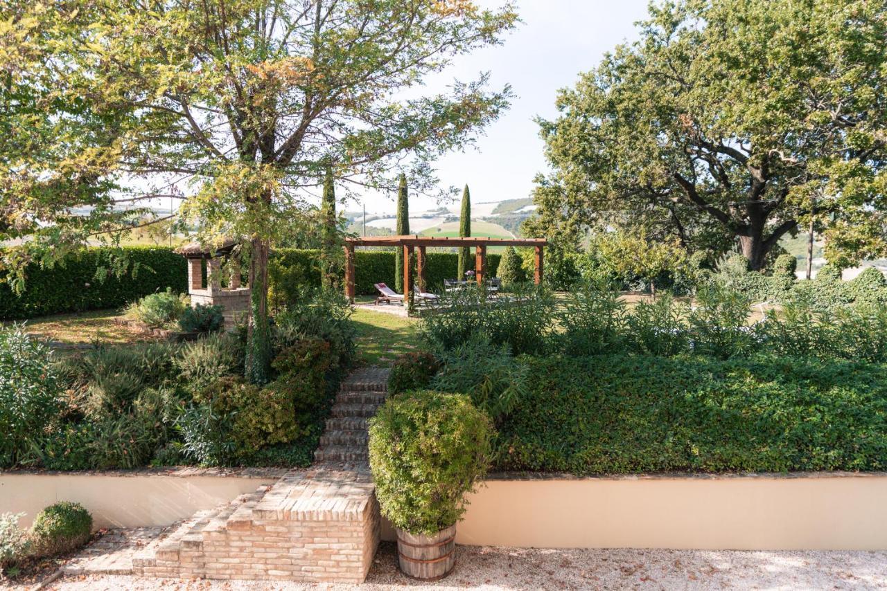 Ca' Le Cerque, Villa Surrounded By The Marche Nature フォッソンブローネ エクステリア 写真